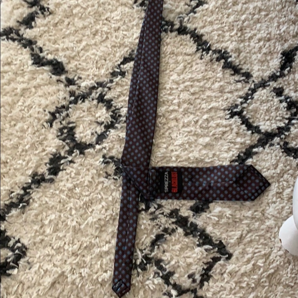 Men’s tie